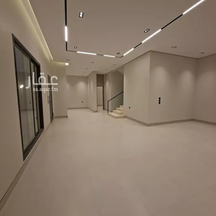 فيلا للبيع في شارع خليج تونس, حي المعيزيلة, مدينة الرياض, منطقة الرياض 14