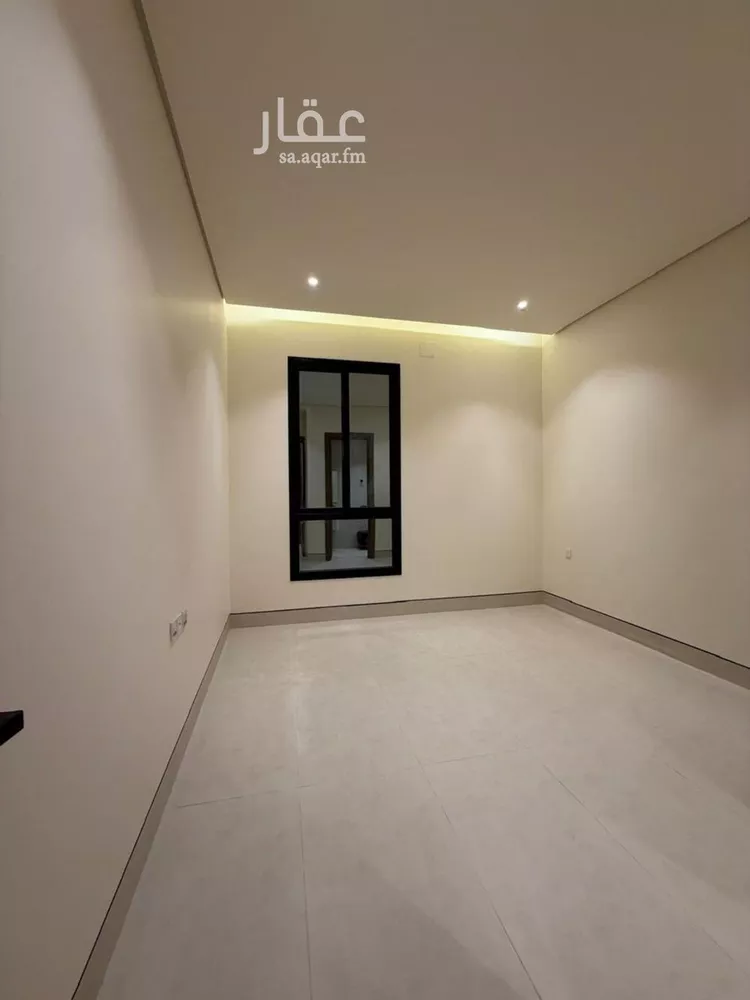 دور للبيع في شارع المحرس, حي المعيزيلة, مدينة الرياض, منطقة الرياض 8