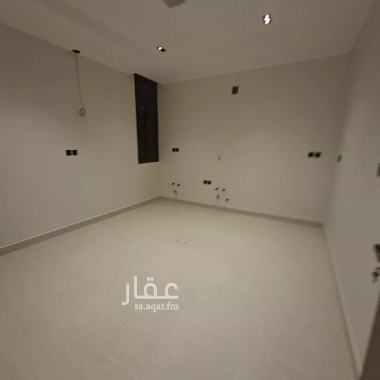 دور للبيع في شارع حصين بن ورقاء, حي النهضة, مدينة الرياض, منطقة الرياض صورة 2