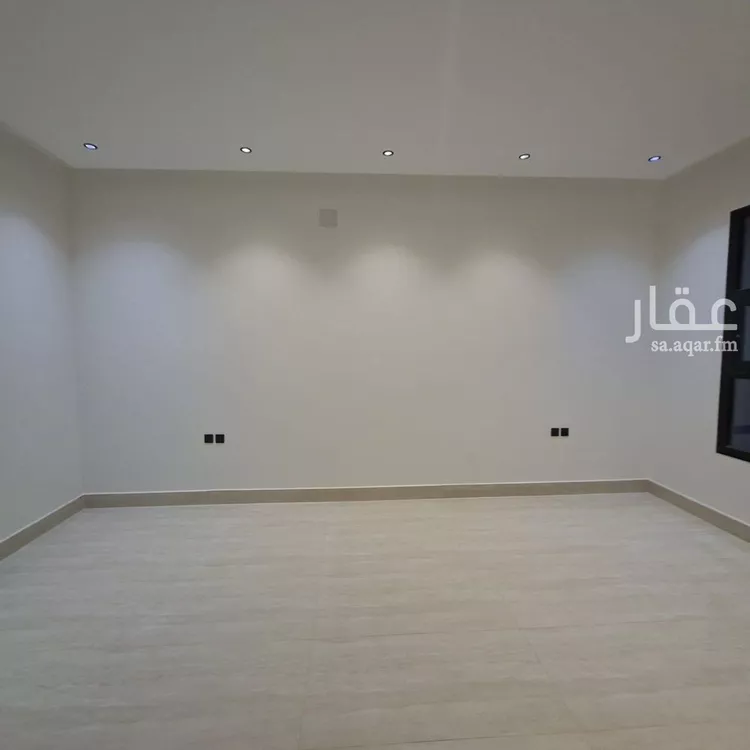 دور للبيع في شارع عبدالله البواب, حي الرمال, مدينة الرياض, منطقة الرياض صورة 4