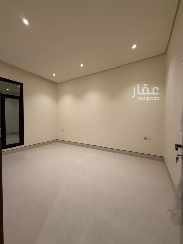 دور للبيع في شارع المحرس, حي المعيزيلة, مدينة الرياض, منطقة الرياض 6