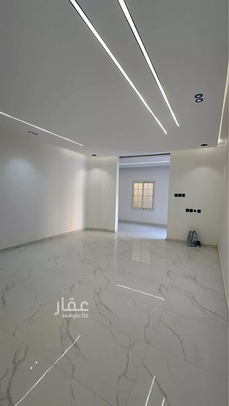 فيلا للبيع في شارع قاسم ابن يسار, حي ظهرة لبن, مدينة الرياض, منطقة الرياض صورة 5