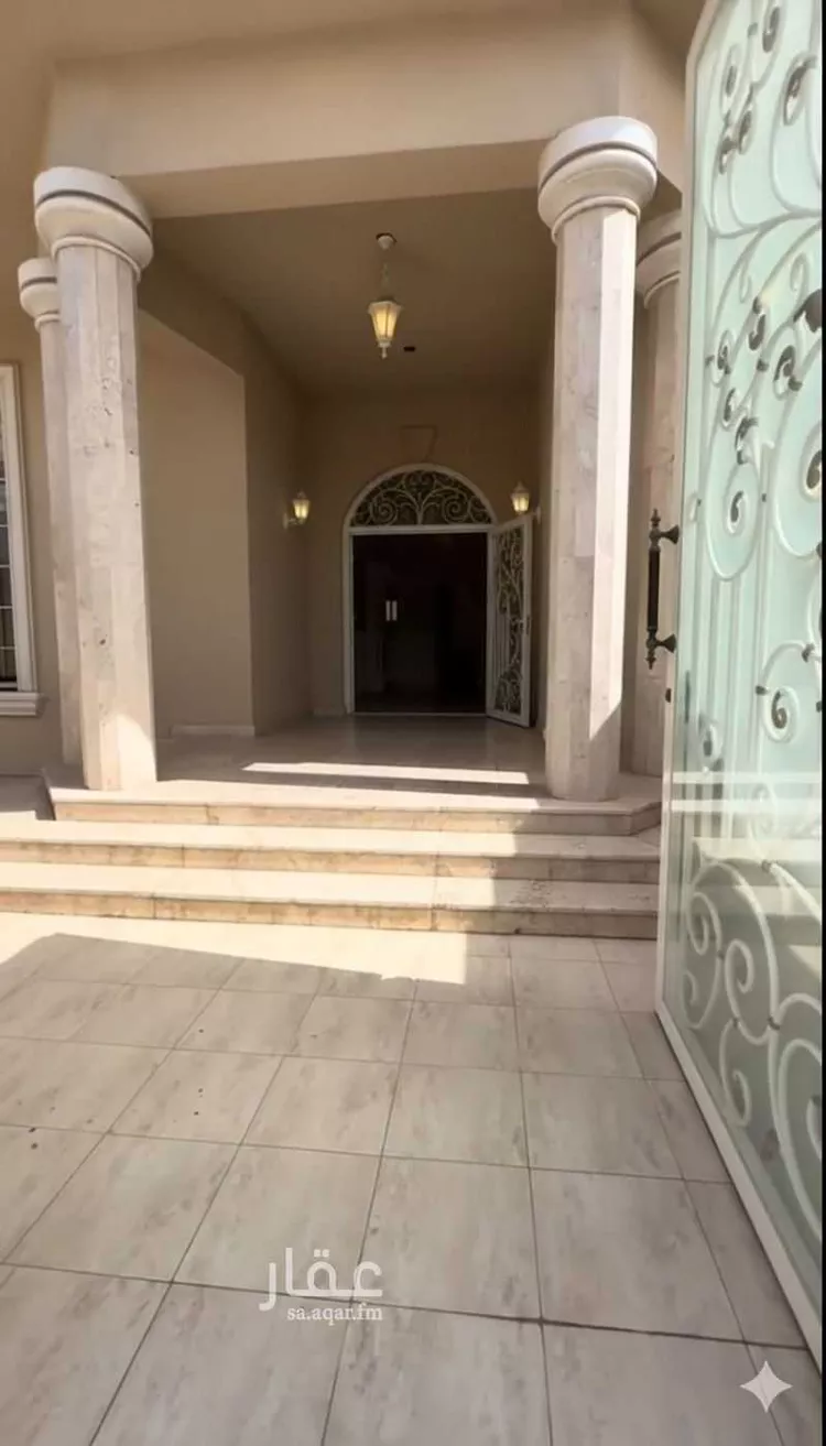 فيلا للبيع في شارع العيينه, حي الصواري, مدينة الخبر, المنطقة الشرقية صورة 3