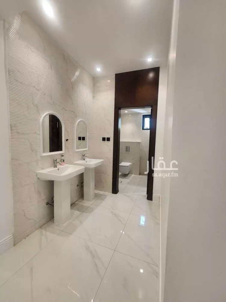 فيلا للإيجار في شارع الفروسية ، حي السعادة ، الرياض ، منطقة الرياض صورة 5