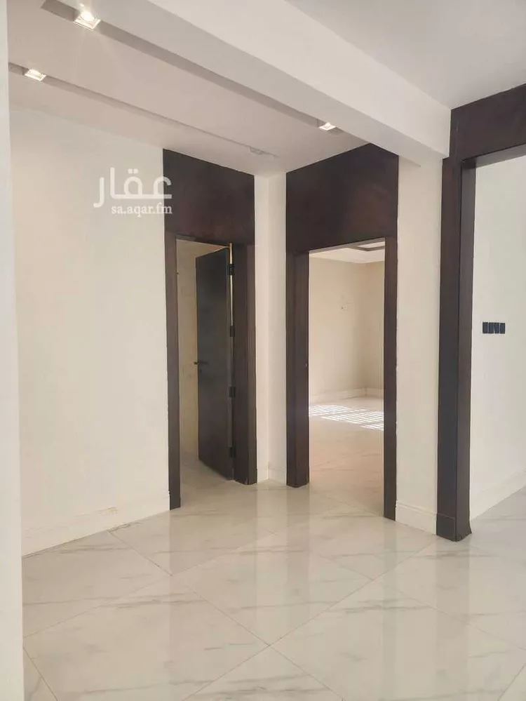 فيلا للإيجار في شارع الفروسية ، حي السعادة ، الرياض ، منطقة الرياض صورة 2