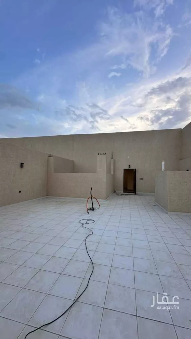 دور للبيع في شارع عبدالله ابن ماهان الازدي, حي نبلاء, مدينة المدينة المنورة, منطقة المدينة المنورة 21