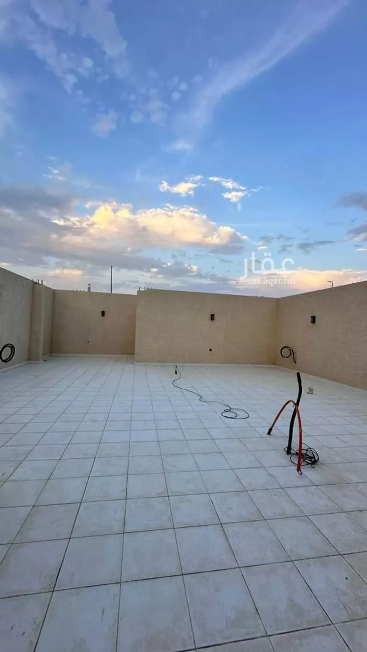 دور للبيع في شارع عبدالله ابن ماهان الازدي, حي نبلاء, مدينة المدينة المنورة, منطقة المدينة المنورة 13