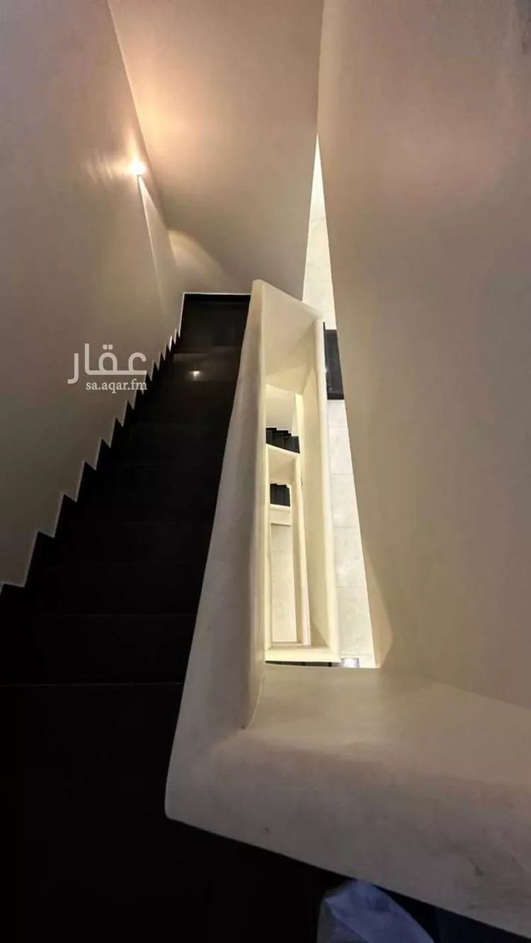 فيلا للبيع في شارع زميم بن جويبر السواط, حي نبلاء, مدينة المدينة المنورة, منطقة المدينة المنورة صورة 5