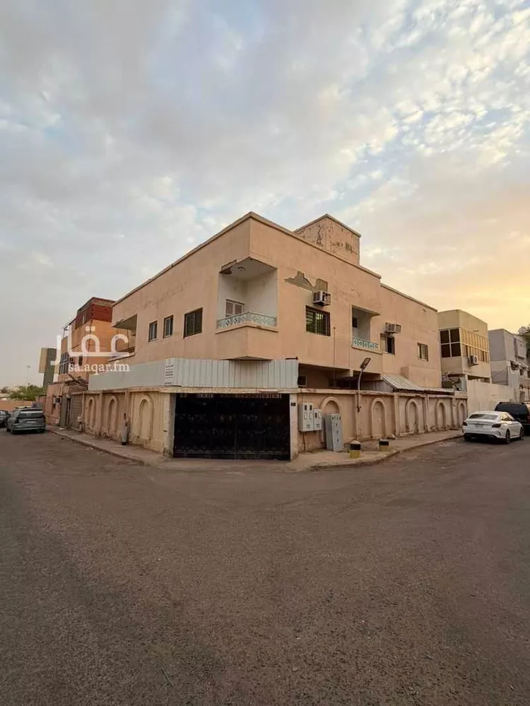 Building for Sale in Medina Al Gal'ah