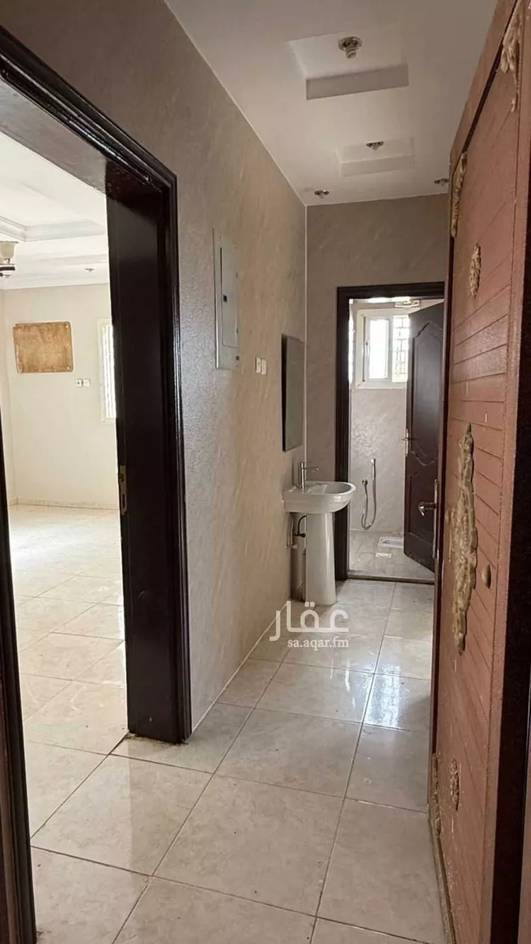 شقة للإيجار في شارع النزاهة ، حي النظيم ، تبوك ، منطقة تبوك