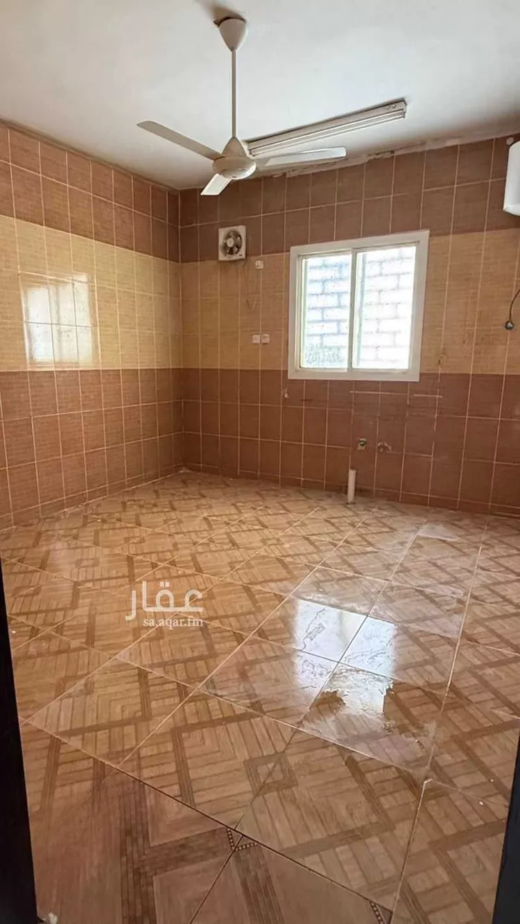 شقة للإيجار في شارع النزاهة ، حي النظيم ، تبوك ، منطقة تبوك صورة 2