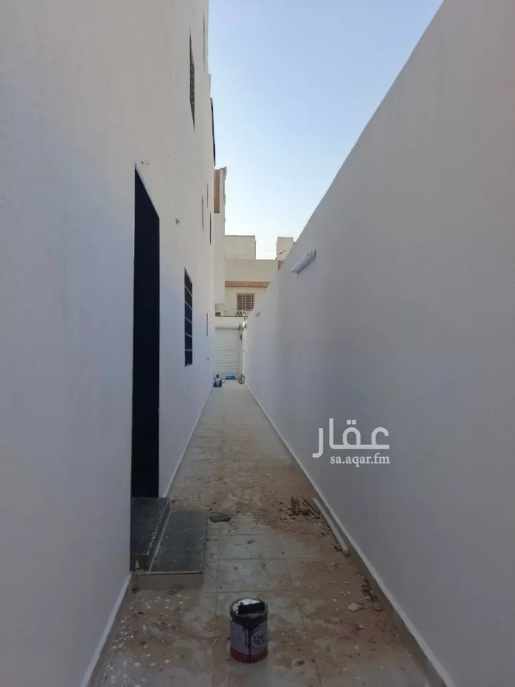 فيلا للإيجار في شارع ابن الكوفي, حي الرمال, مدينة الرياض, منطقة الرياض صورة 2