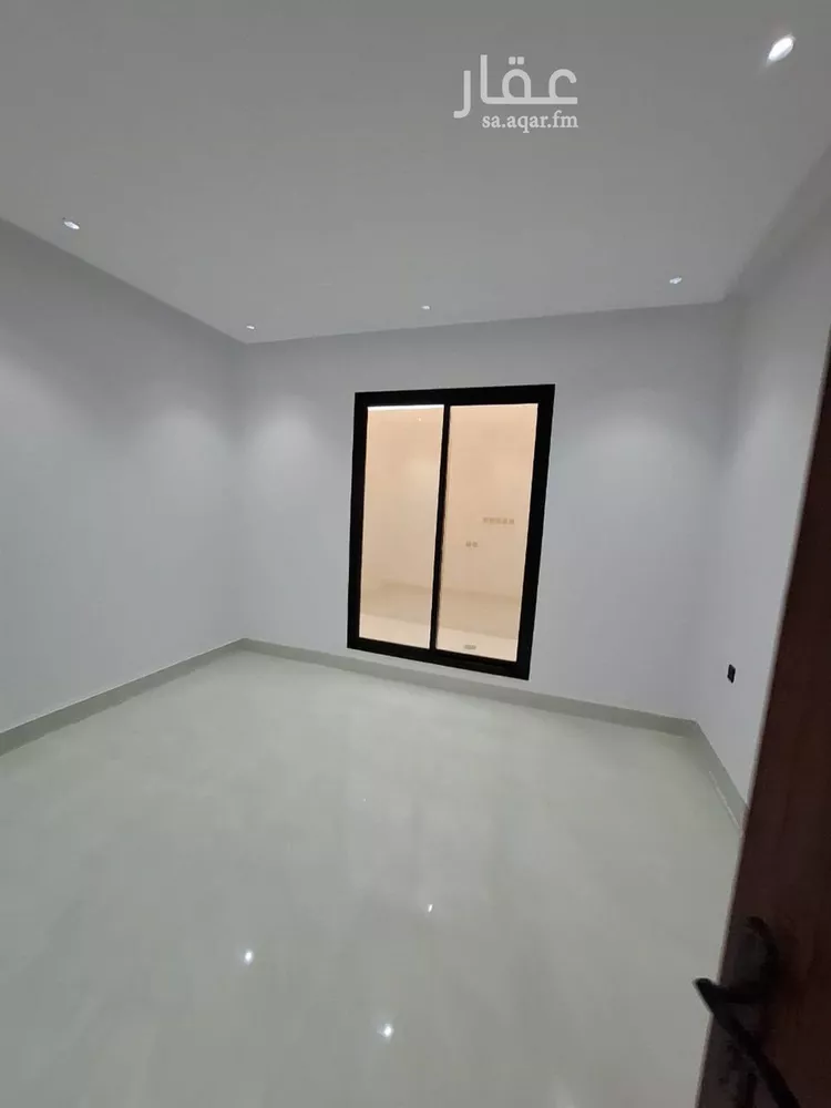 دور للبيع في شارع الأمير عبدالرحمن بن سعود بن عبدالعزيز, حي طويق, مدينة الرياض, منطقة الرياض
