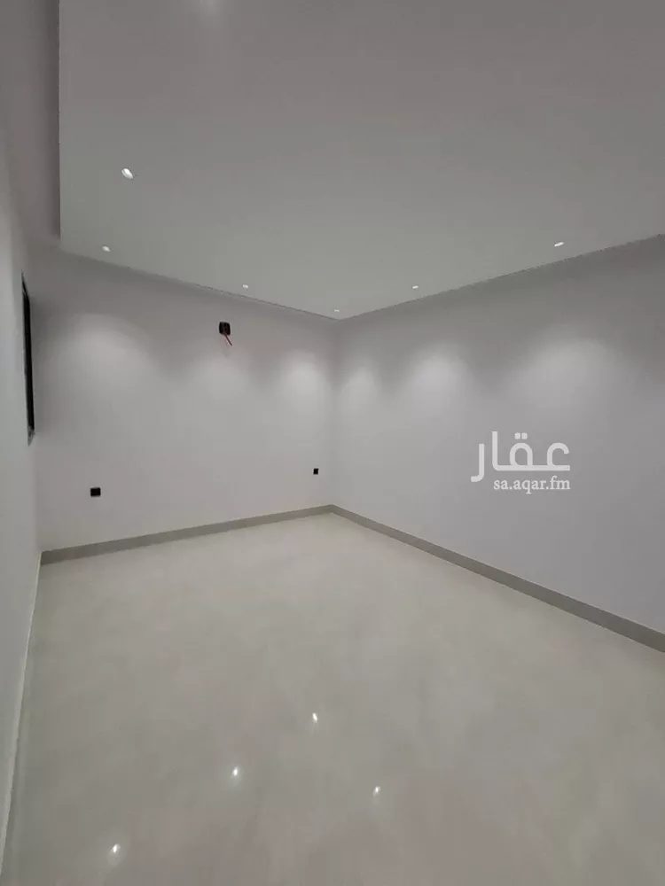 دور للبيع في شارع الأمير عبدالرحمن بن سعود بن عبدالعزيز, حي طويق, مدينة الرياض, منطقة الرياض صورة 4