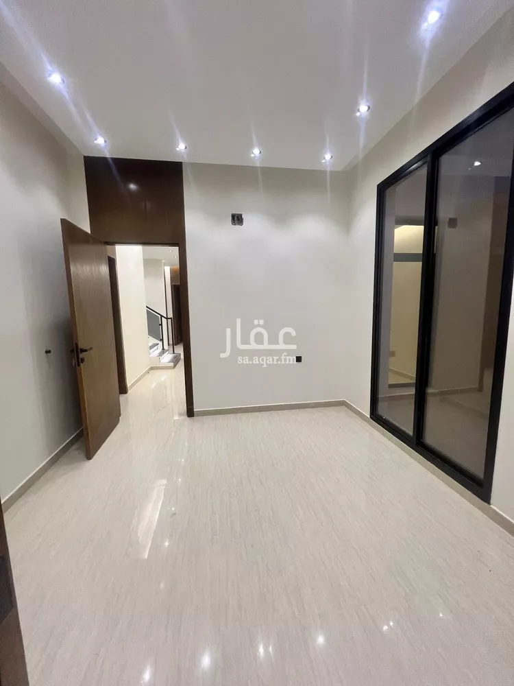 فيلا للبيع في شارع إسماعيل القسط, حي طويق, مدينة الرياض, منطقة الرياض صورة 2