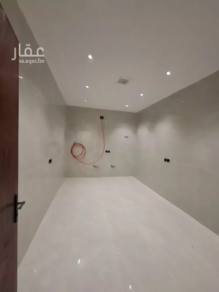 دور للبيع في شارع الأمير عبدالرحمن بن سعود بن عبدالعزيز, حي طويق, مدينة الرياض, منطقة الرياض صورة 3