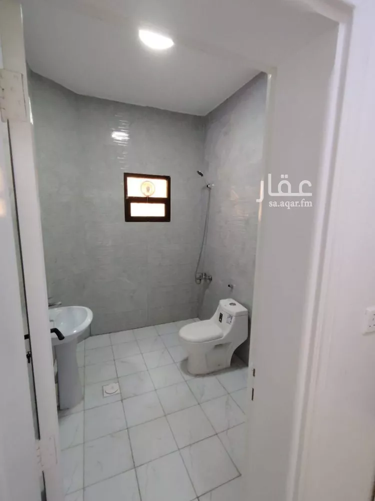 شقة للإيجار في شارع شارع صالح بن علي ابو الورود, حي الرمال, مدينة الرياض, منطقة الرياض صورة 4