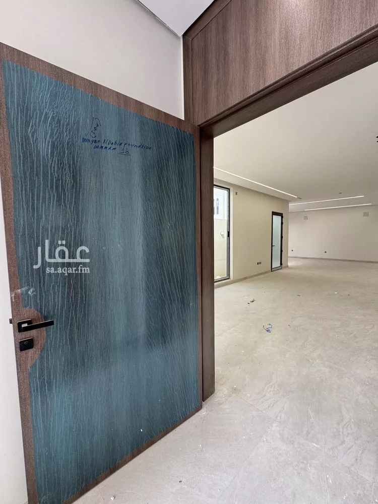 فيلا للبيع في شارع الملك خالد ابن عبدالعزيز, حي ضاحية الملك فهد, مدينة الدمام, المنطقة الشرقية 14
