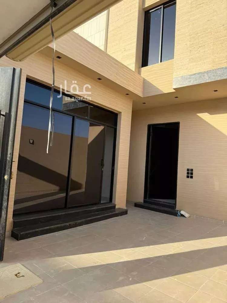 دور للبيع في شارع ابن الجزري ، حي الشرق ، الرياض ، منطقة الرياض صورة 2