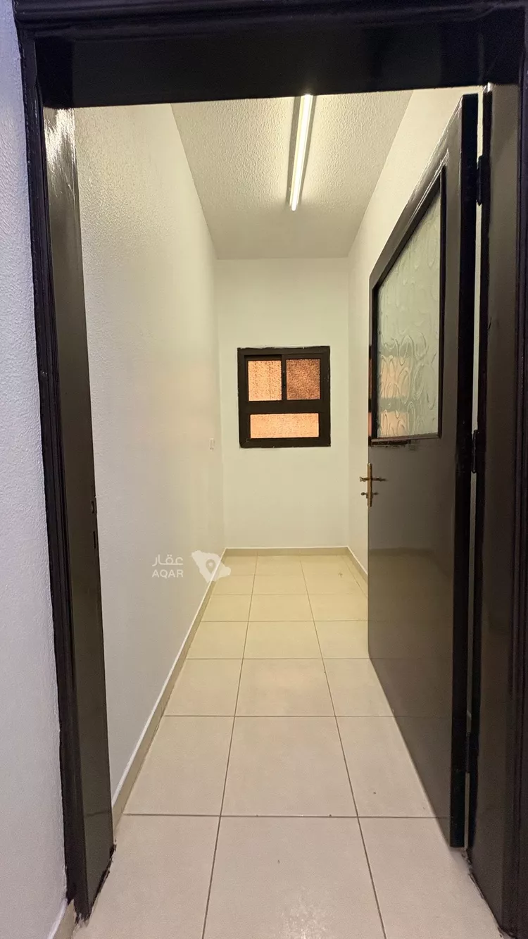 Floor for Rent in Riyadh Al Khaleej 14