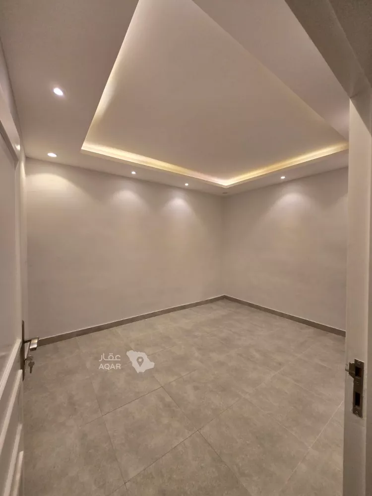 دور للإيجار في شارع علي الحوفي, حي النهضة, مدينة الرياض, منطقة الرياض 8