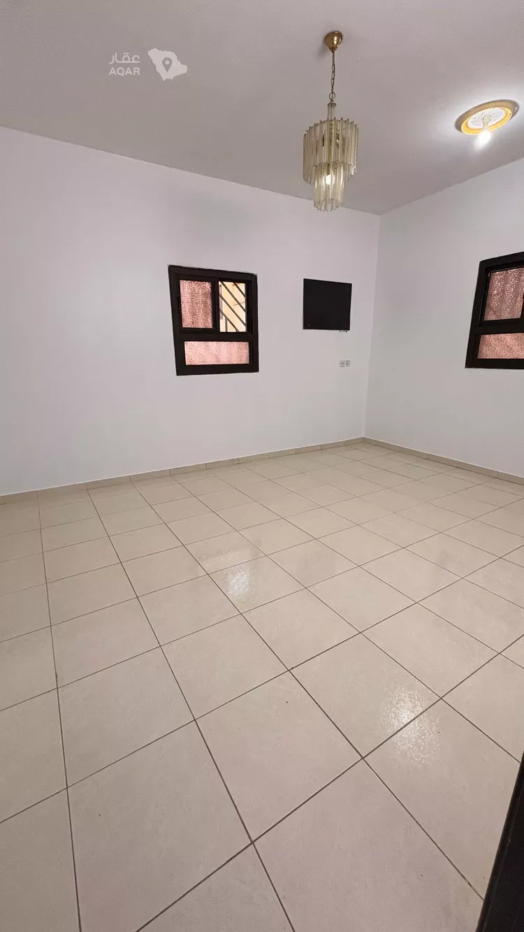 Floor for Rent in Riyadh Al Khaleej 15