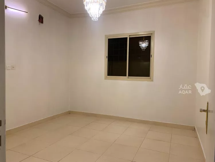Floor for Rent in Riyadh Al Khaleej 7