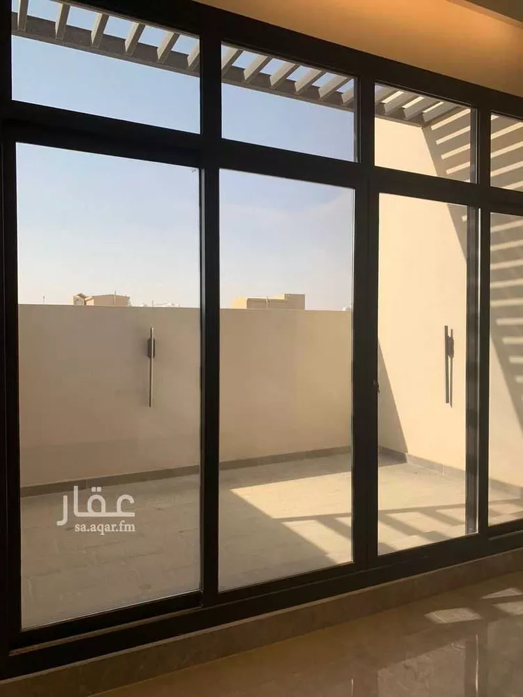 دور للإيجار في شارع رقم 384, حي الملقا, مدينة الرياض, منطقة الرياض صورة 2
