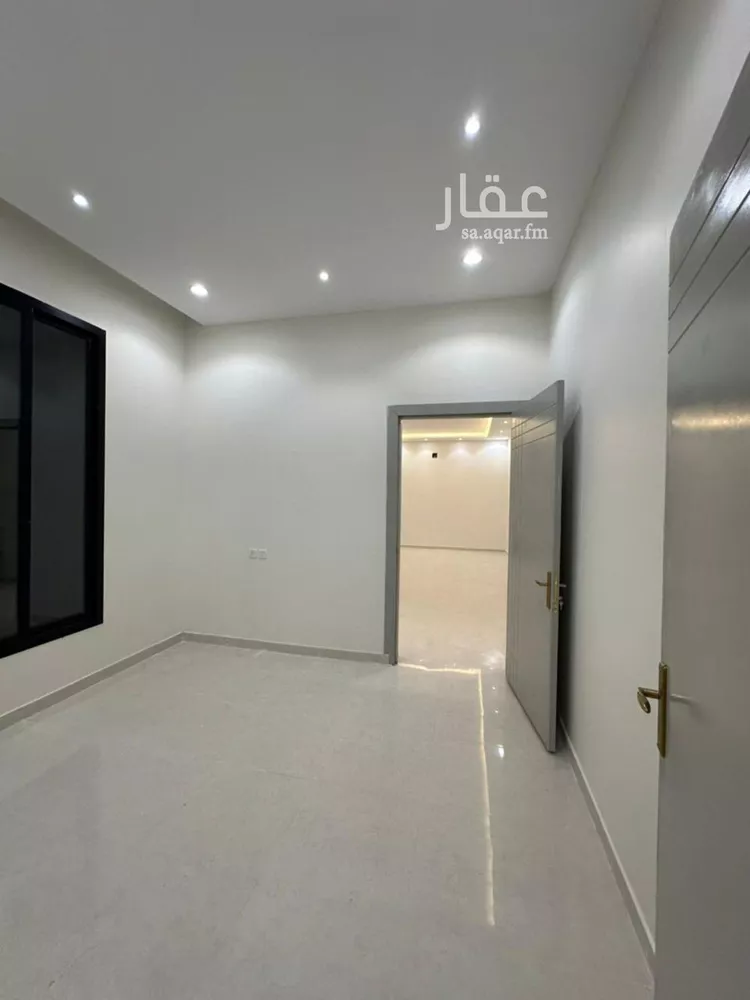 فيلا للبيع في شارع عمر الصفار, حي المرجان, مدينة الرياض, منطقة الرياض صورة 5