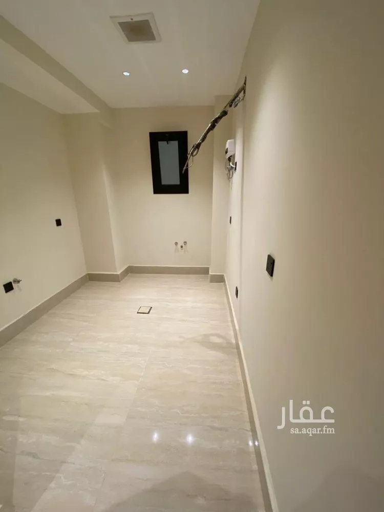 شقة للبيع في شارع عبدالله الخرجي, حي الملقا, مدينة الرياض, منطقة الرياض 12