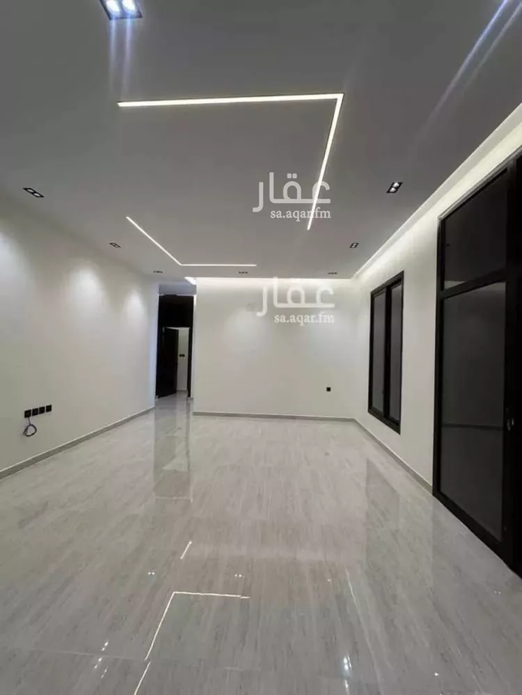 Floor for Sale in Riyadh Al Maizilah 8