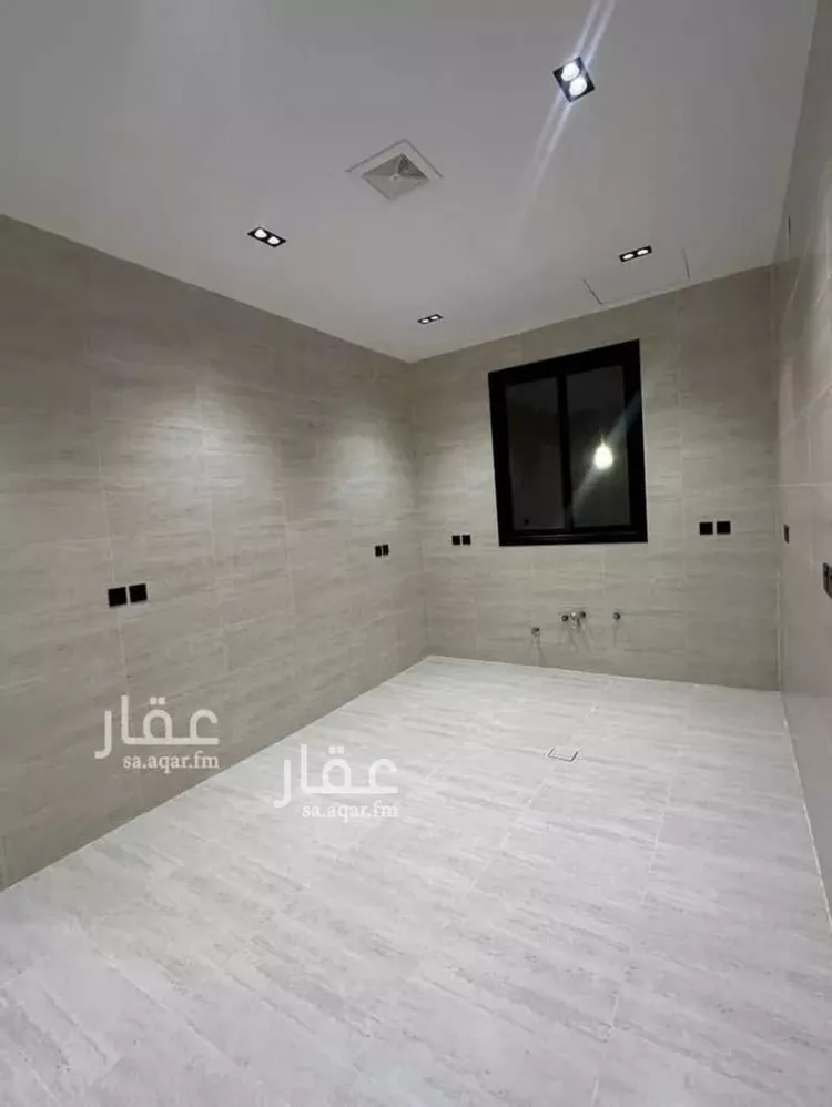 Floor for Sale in Riyadh Al Maizilah 6