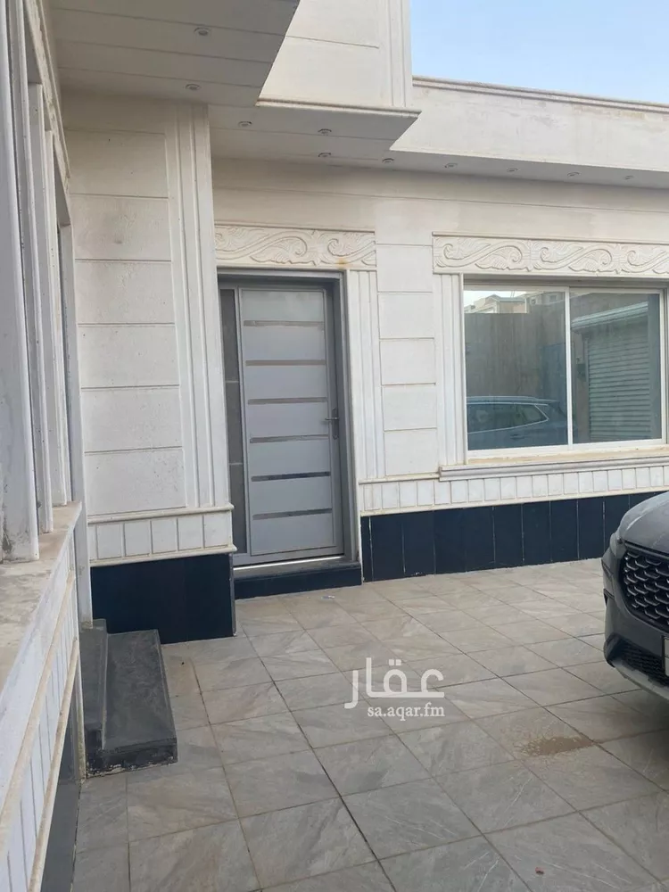 فيلا للبيع في شارع ابي العباس الحميري, حي الرمال, مدينة الرياض, منطقة الرياض صورة 2