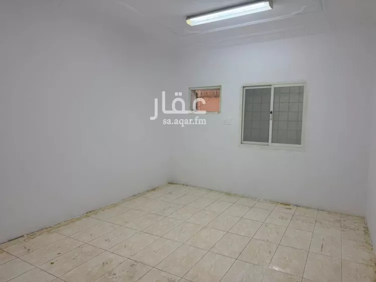 شقة للبيع في شارع الجلال السيوطي, حي الزهور, مدينة الدمام, المنطقة الشرقية صورة 3