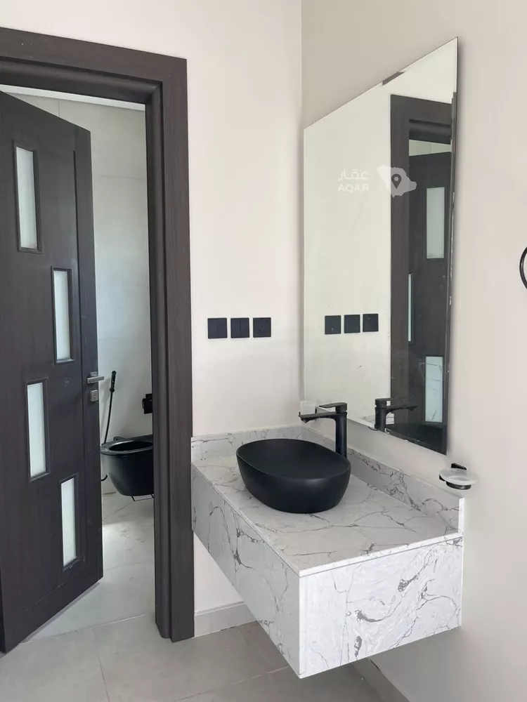 Villa for Sale in Dammam Al Jalawiyah 29