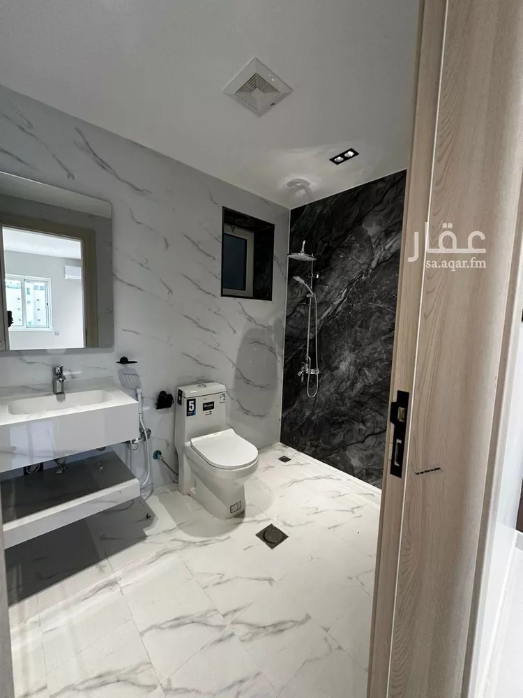 شقة للبيع في شارع الديره, حي الحزام الذهبي, مدينة الاحساء, المنطقة الشرقية صورة 3