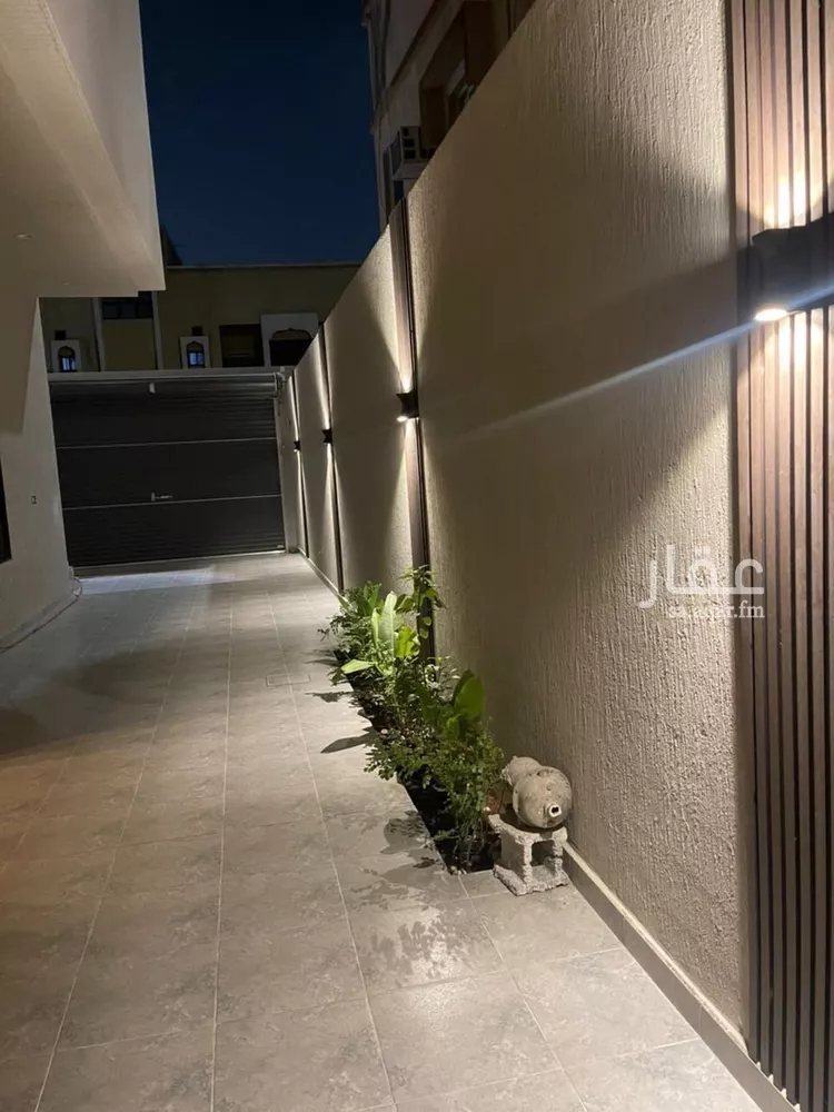 فيلا للبيع في شارع ابن فارس, حي الجلوية, مدينة الدمام, المنطقة الشرقية صورة 3
