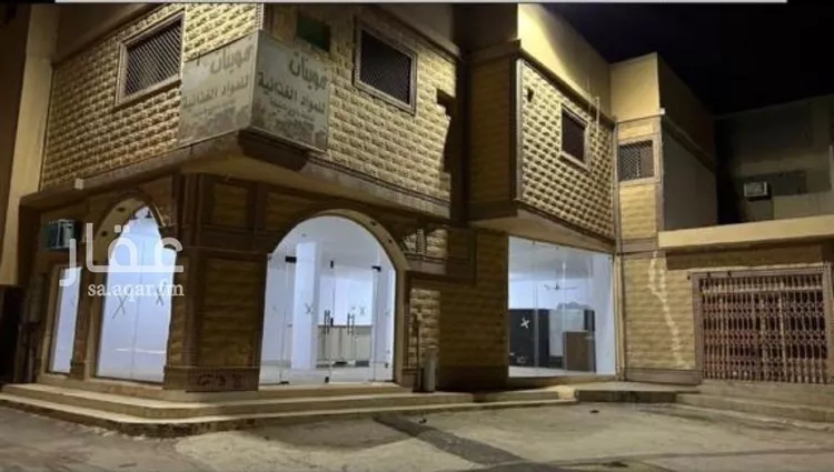 عمارة للبيع في شارع الاحنف ابن قيس, حي الشقة, مدينة بريدة, منطقة القصيم