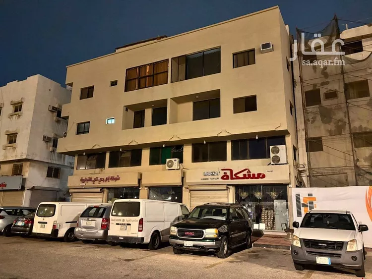عمارة للبيع في شارع 1 الدواسر, حي الدواسر, مدينة الدمام, المنطقة الشرقية 9