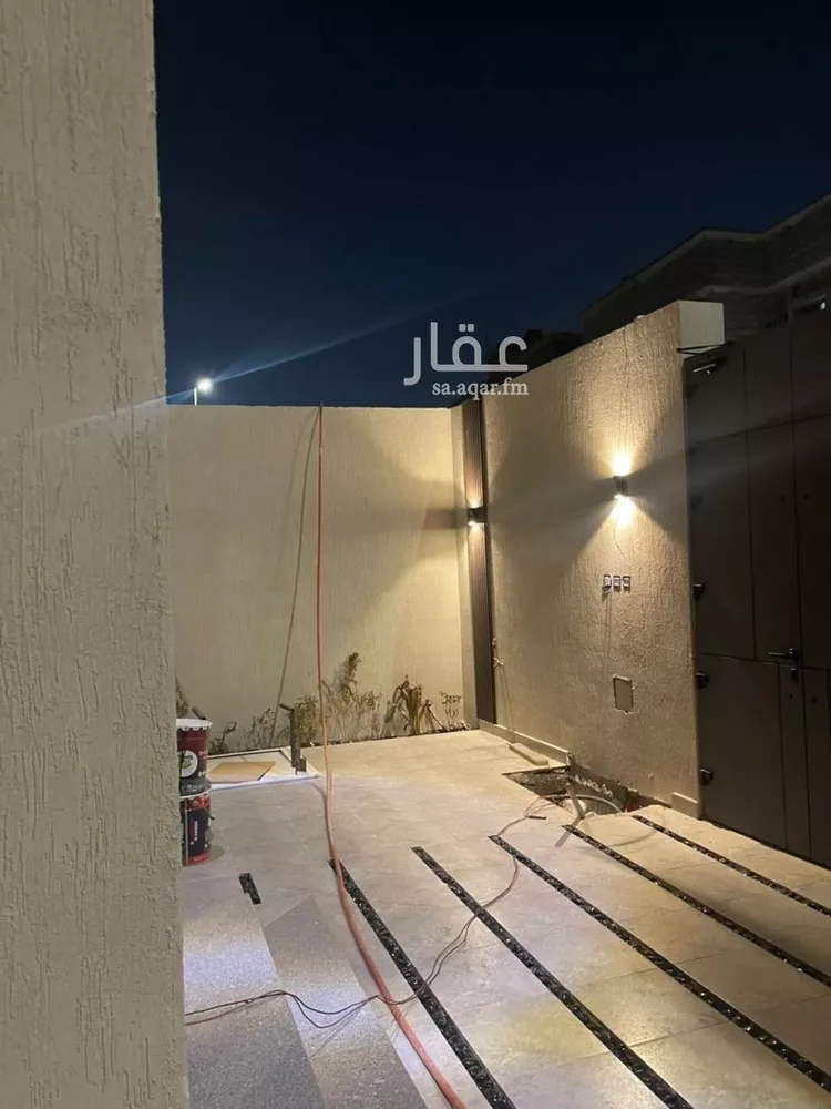 فيلا للبيع في شارع ابن فارس, حي الجلوية, مدينة الدمام, المنطقة الشرقية صورة 5