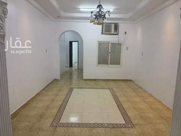 شقة للبيع في شارع الجلال السيوطي, حي الزهور, مدينة الدمام, المنطقة الشرقية صورة 5