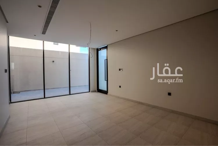 فيلا للبيع في شارع 69 السيف, حي السيف, مدينة الدمام, المنطقة الشرقية صورة 2