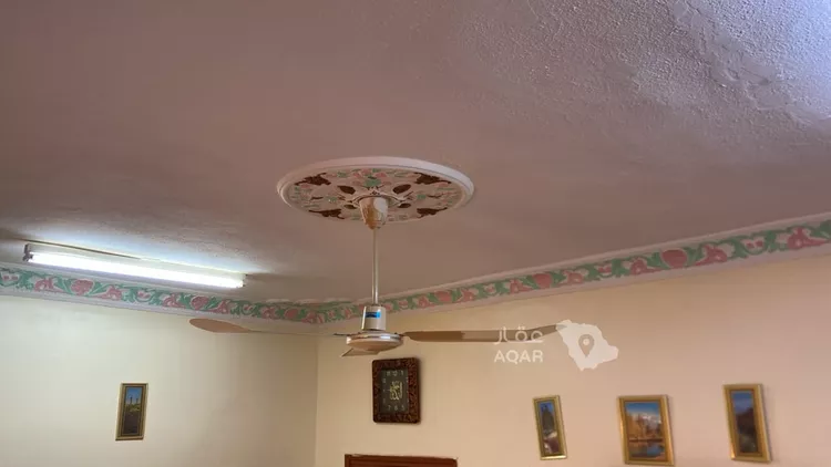 فيلا للبيع في شارع  القسطنطينية, حي العزيزية, مدينة القريات, منطقة الجوف 5