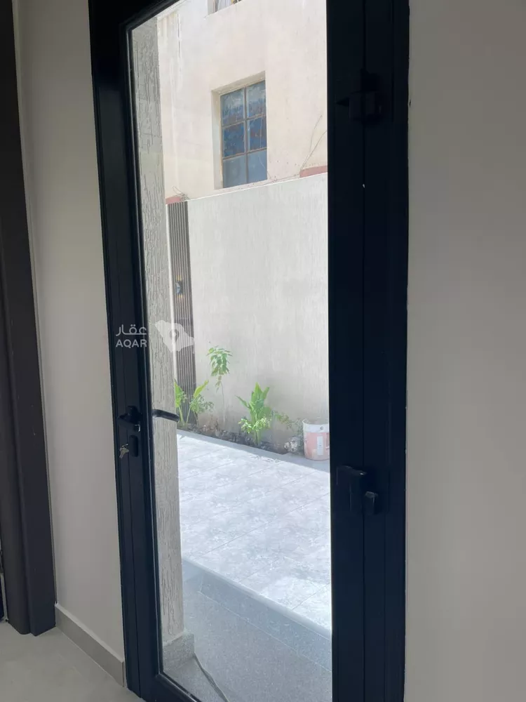 Villa for Sale in Dammam Al Jalawiyah 10