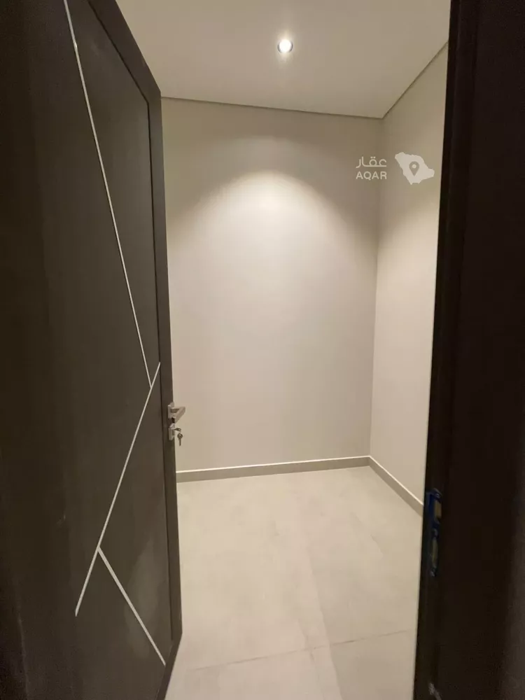 Villa for Sale in Dammam Al Jalawiyah صورة 4