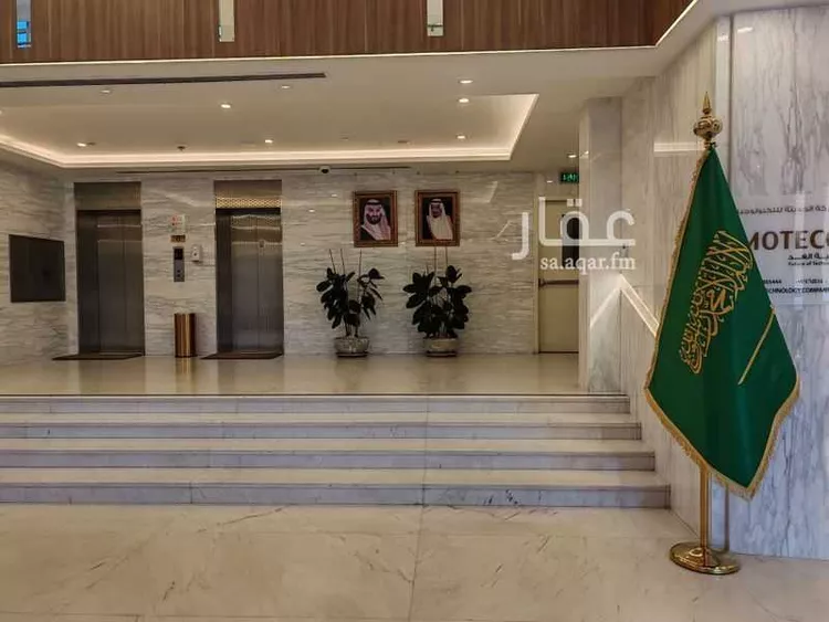 عمارة للإيجار في شارع الملك فهد, حي النخيل, مدينة الرياض, منطقة الرياض صورة 2