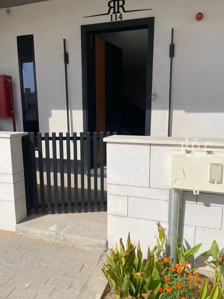 فيلا للإيجار في شارع ميرزا إبراهيم الكازروني, حي العارض, مدينة الرياض, منطقة الرياض