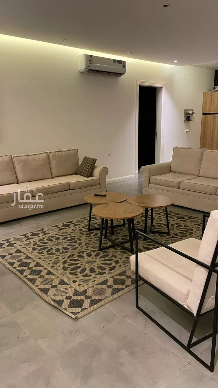 استراحة للبيع في شارع هجره عسيلان 490, حي النقيب الجنوبي, مدينة بريدة, منطقة القصيم