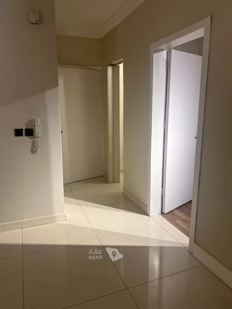 شقة للبيع في شارع وادي الصمان, حي حطين, مدينة الرياض, منطقة الرياض 8