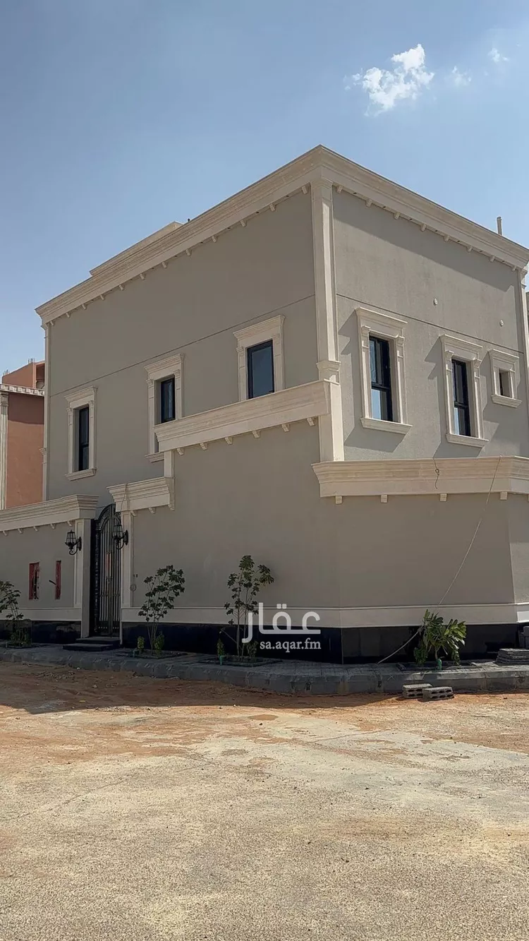 فيلا للبيع في شارع رقم 333, حي ظهرة لبن, مدينة الرياض, منطقة الرياض صورة 2